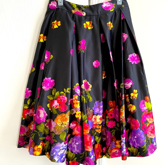 Mix Nouveau Layered Floral Skirt size M - Picture 1 of 7